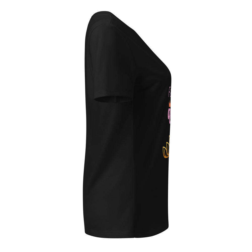Women' s Relaxed v-Neck T-shirt thumbnail 3