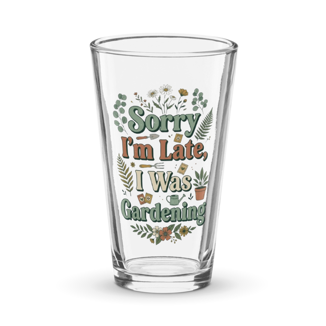 Funny Gardening Quotes 16 oz Pint Glass - Retro Pl