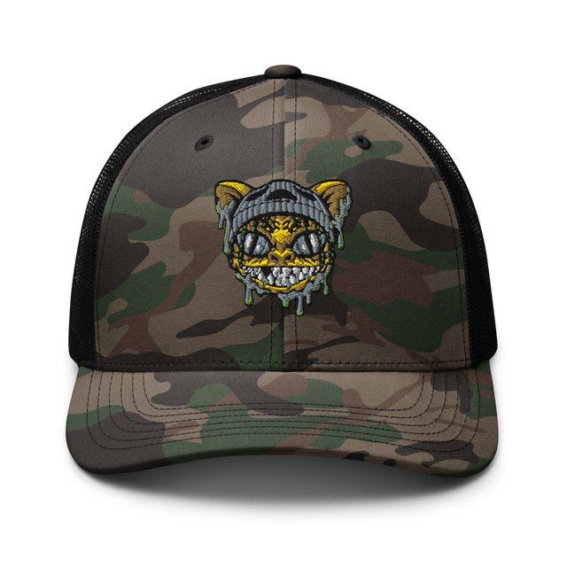 Streetwear Camo Trucker Hat – Embroidered